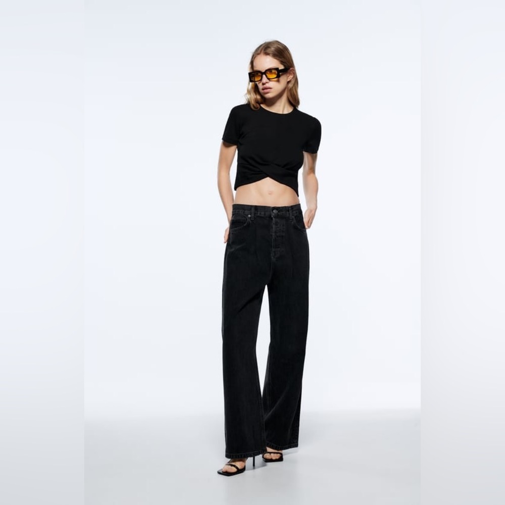 ZARA Knotted Hem Top
